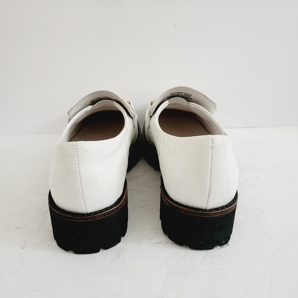 New INTENNTENTIONALLY BLANK Women’s Loafer White Croc Embossed Leather, Size 9 - Picture 5 of 9